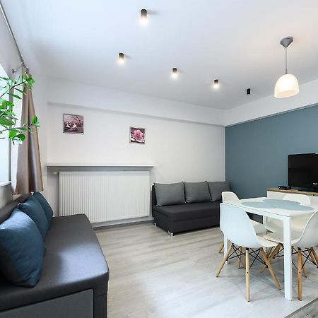 Port-Lodz Apartment By Pinpoint Exterior foto