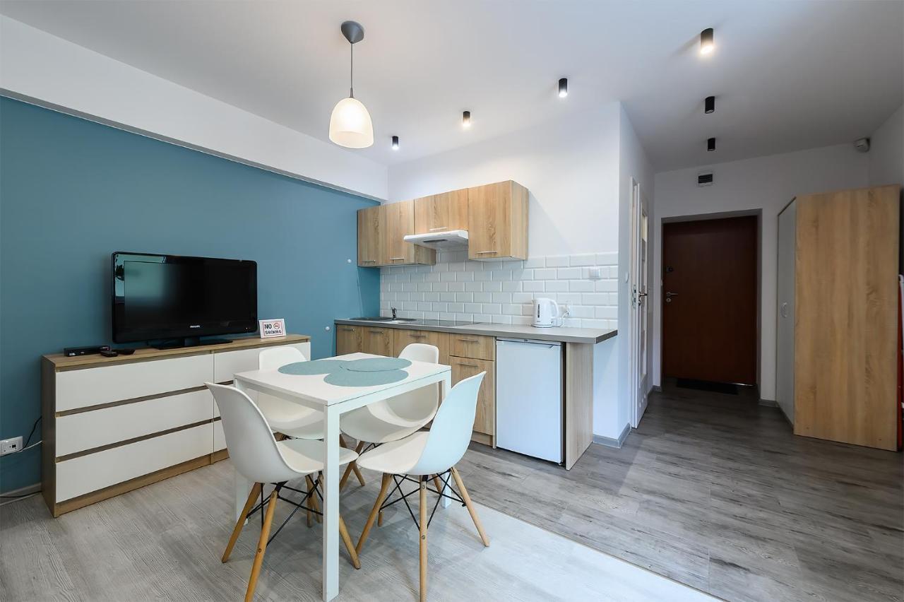 Port-Lodz Apartment By Pinpoint Exterior foto